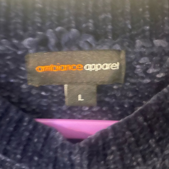 Ambiance apparel sweater - Picture 3 of 4